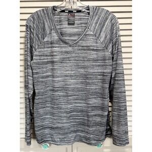 Tap Out Gray/Black Long Sleeve V Neck Soft Top Size Large Casual Activewear